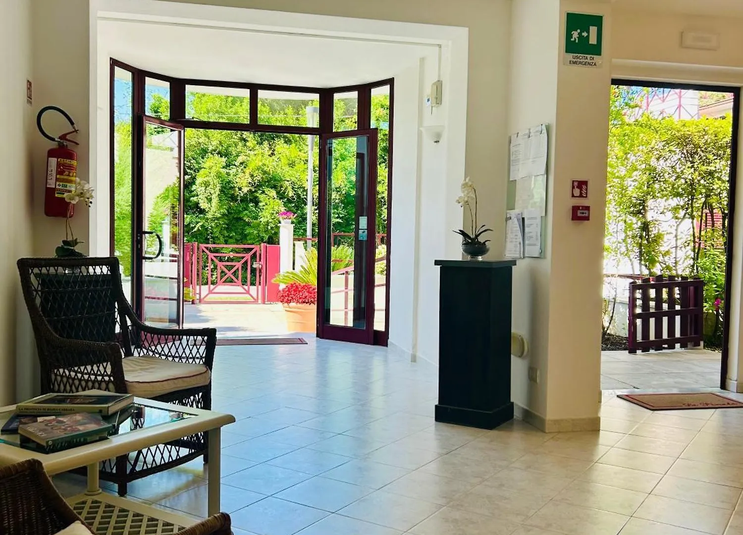 Residence Le Pinete Rta Cinquale Apartment